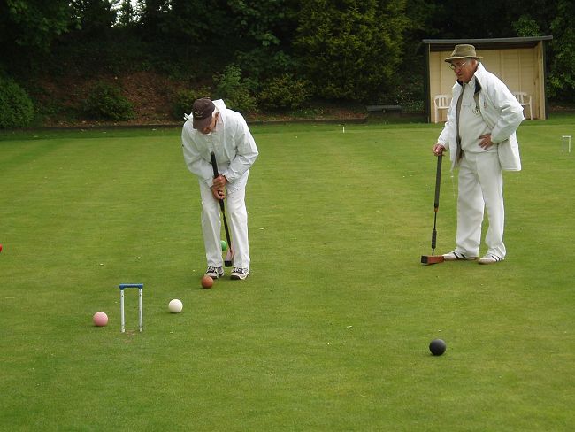 game2.jpg - Peter D about to run brown through the hoop