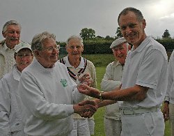Clipson wins on Golden Hoop